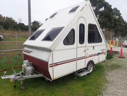 2000 Avan Aliner Camper S/N 1880