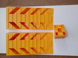 Level Ramp Set & Chock (Yellow)