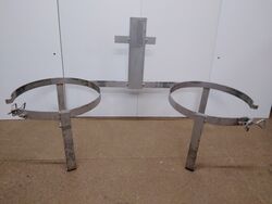 Twin 9kg Gas Bottle Holders with Regulator Upstand