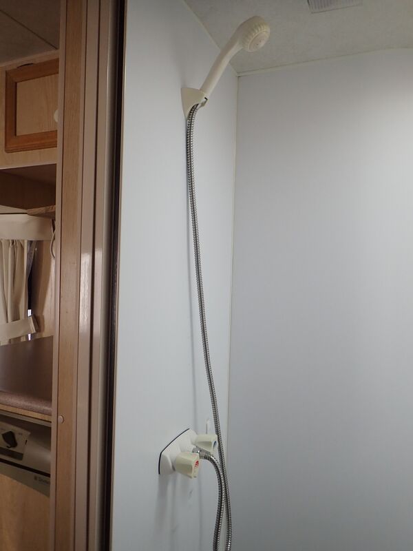 2002 Olympic Caravan S/N 1804 Warragul RV Centre Pty Ltd