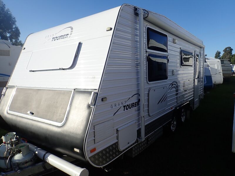 2009 Grant Tourer S/N 1817 Warragul RV Centre Pty Ltd