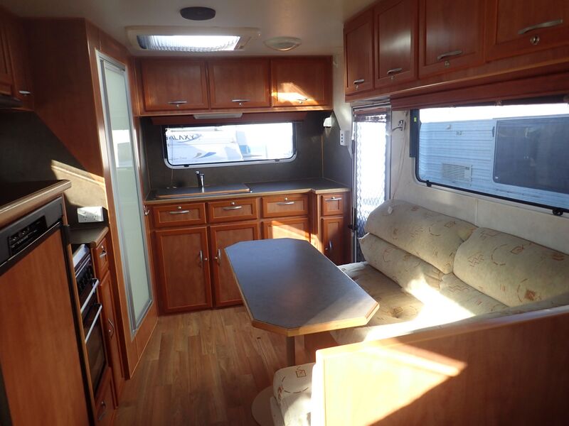 2009 Grant Tourer S/N 1817 Warragul RV Centre Pty Ltd