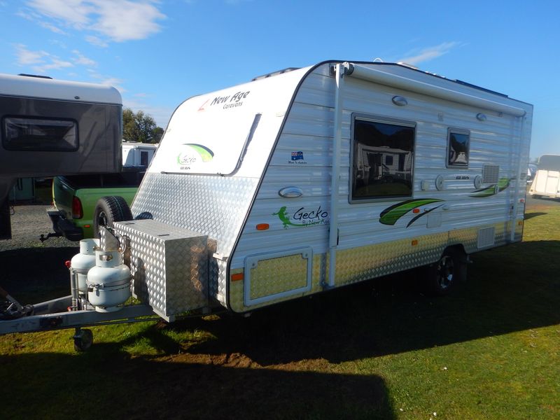 2016 New Age Gecko Caravan S/N 1624 Warragul RV Centre Pty Ltd