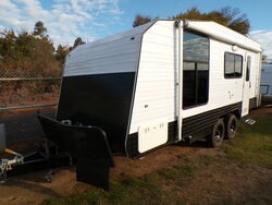 1994 Refurbished Scenic Caravan