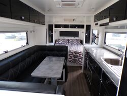 2016 JB Caravan SN 1873