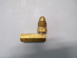Gas Fitting - POL to Primus Adaptor