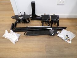 Spartan Weight Distribution Hitch S/N 1855