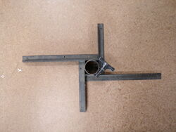 Split Angle Top t/s Wineglass Table